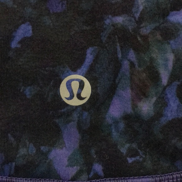 💜LULULEMON WUNDER UNDER CROP LEGGINGS💜 - Picture 5 of 6